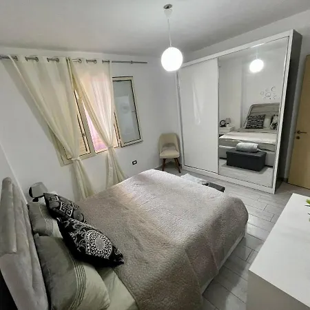 Asia Beach Apartments 公寓